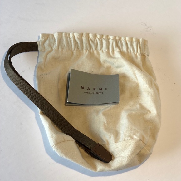 Marni Horn Flower & Chain necklace - Picture 5 of 6